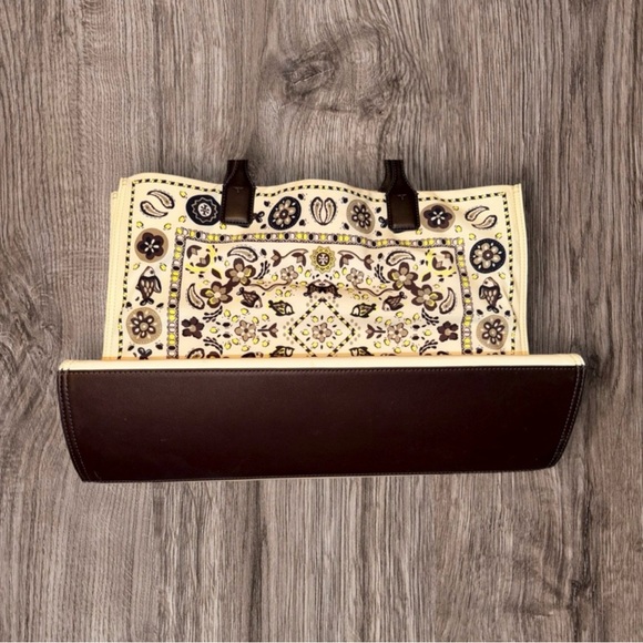 EUC Tory Burch Floral Cream and Brown Tote - Picture 3 of 5